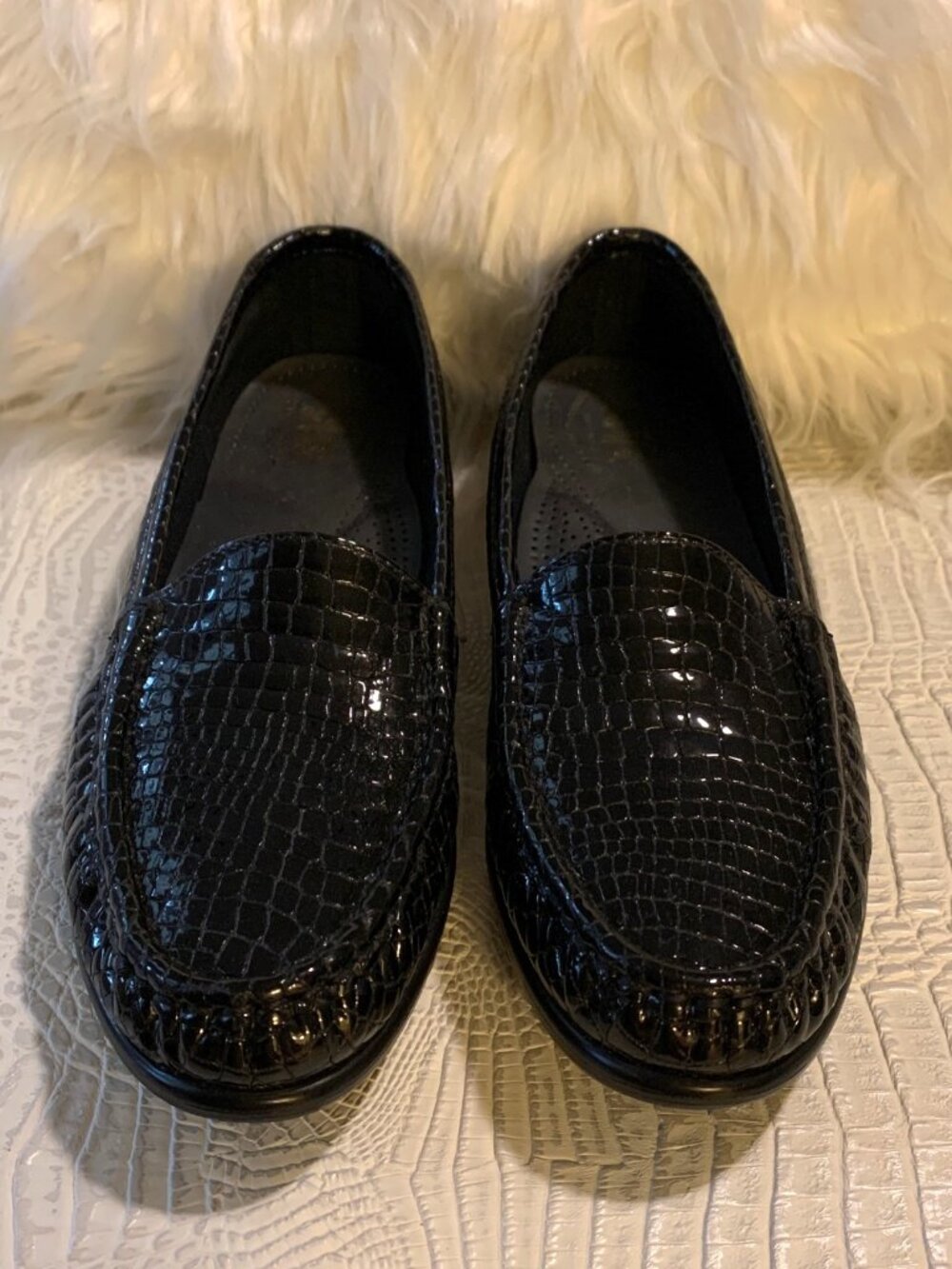 SAS Simplify Black Croc Leather Loafers - Women’s Size 8 S Slim
